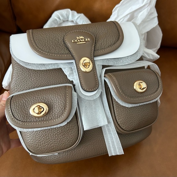 Coach Hadley Backpack - Picture 10 of 12